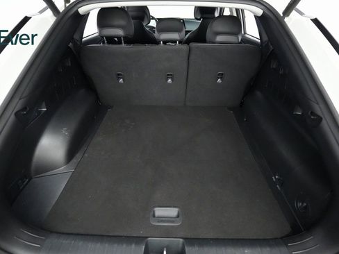 Used 2024 Kia EV6 Wind image 23