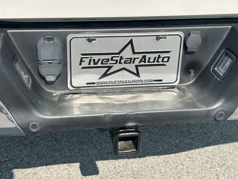 Used 2018 Ford F150 King Ranch w/ Equipment Group 601A Luxury AWD/4WD image 8