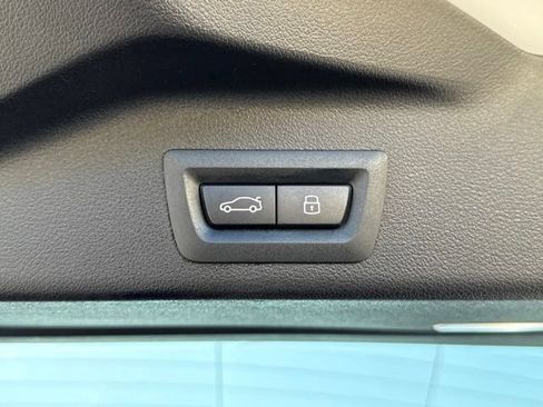 Used 2026 BMW X5 sDrive40i w/ Premium Package RWD image 17
