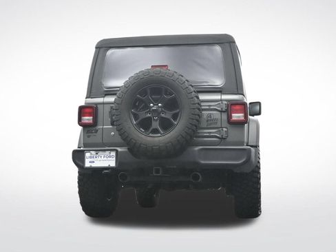Used 2022 Jeep Wrangler Sport AWD/4WD image 36