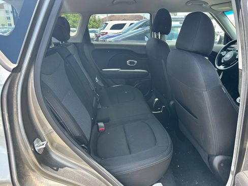 Used 2019 Kia Soul + FWD image 15