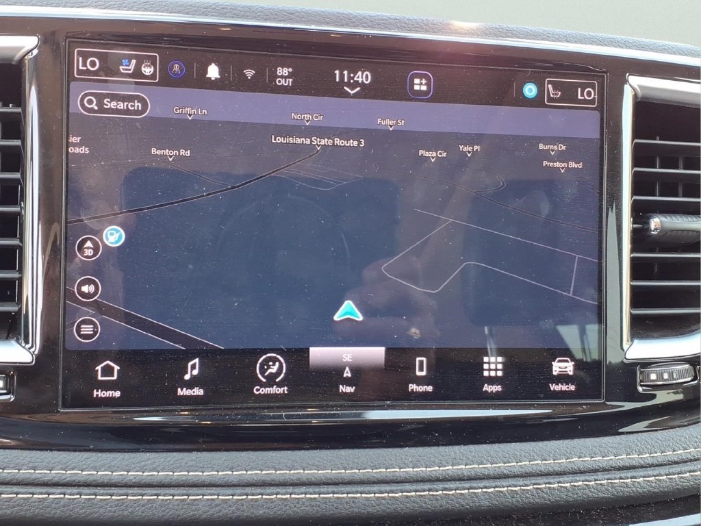 Used 2022 Chrysler Pacifica Limited FWD image 7