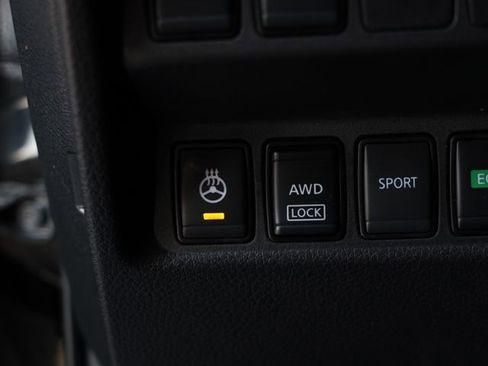 Certified 2022 Nissan Rogue Sport SL AWD/4WD image 25