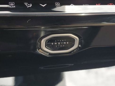 New 2026 Jeep Grand Cherokee L Limited RWD image 33