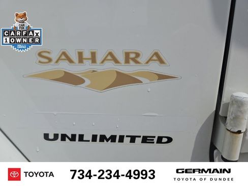 Used 2012 Jeep Wrangler Unlimited Sahara w/ Dual Top Group AWD/4WD image 13