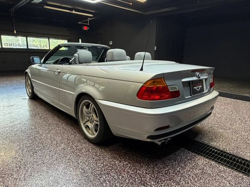 Used 2001 BMW 330Ci Convertible RWD image 5