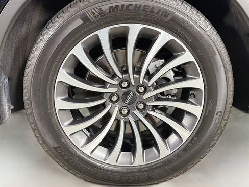 Certified 2024 Lincoln Aviator Reserve w/ Equipment Group 201A RWD image 39