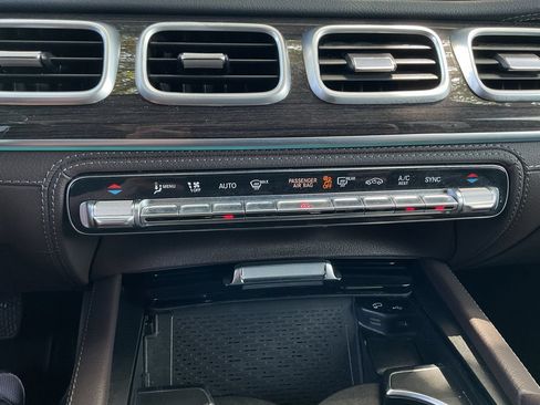 Used 2022 Mercedes-Benz GLE 450 4MATIC image 26