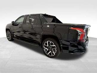 Used 2024 Chevrolet Silverado EV RST video 2