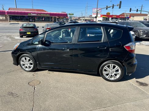 Used 2011 Honda Fit Sport image 6