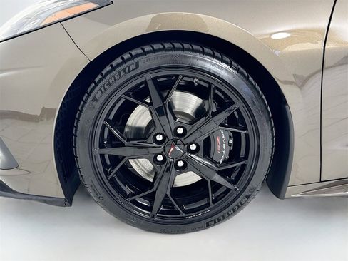 Used 2020 Chevrolet Corvette Stingray Premium Cpe w/ 3LT Preferred Equipment Group image 9