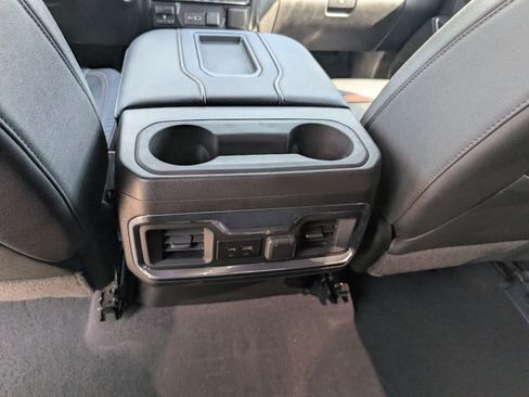 Used 2021 GMC Sierra 1500 AT4 AWD/4WD image 19