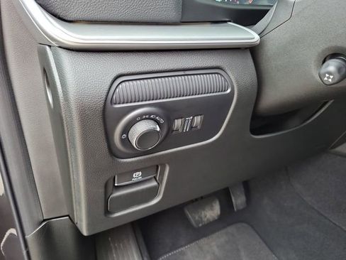 New 2026 Jeep Grand Wagoneer 2WD image 14