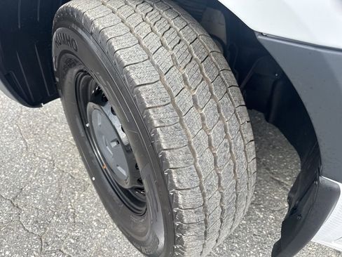 Used 2025 Mercedes-Benz Sprinter 2500 image 27