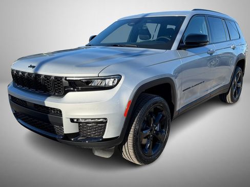 New 2025 Jeep Grand Cherokee L Limited image 2