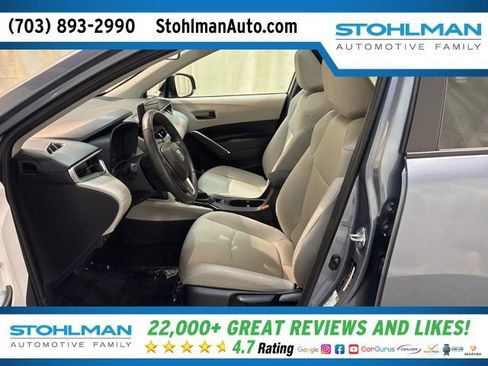 Used 2024 Toyota Corolla Cross LE image 13