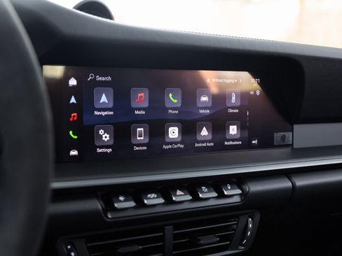 Certified 2026 Porsche 911 Targa 4 GTS image 26