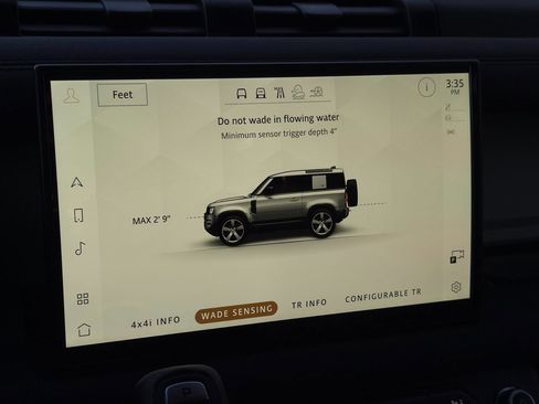 Used 2023 Land Rover Defender 110 75th Limited Edition image 47