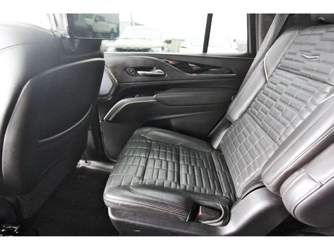 Used 2023 Cadillac Escalade V AWD/4WD image 12