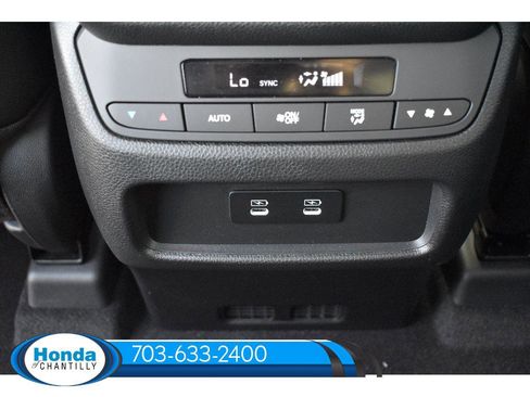 New 2026 Honda Pilot Touring image 32