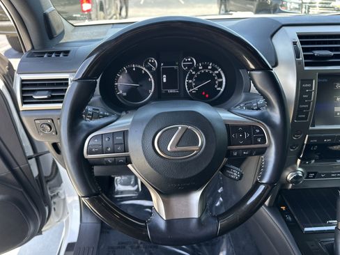 Used 2021 Lexus GX 460 Premium AWD/4WD image 18