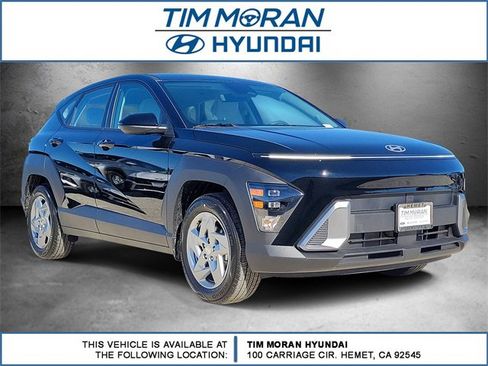 New 2026 Hyundai Kona SE image 1
