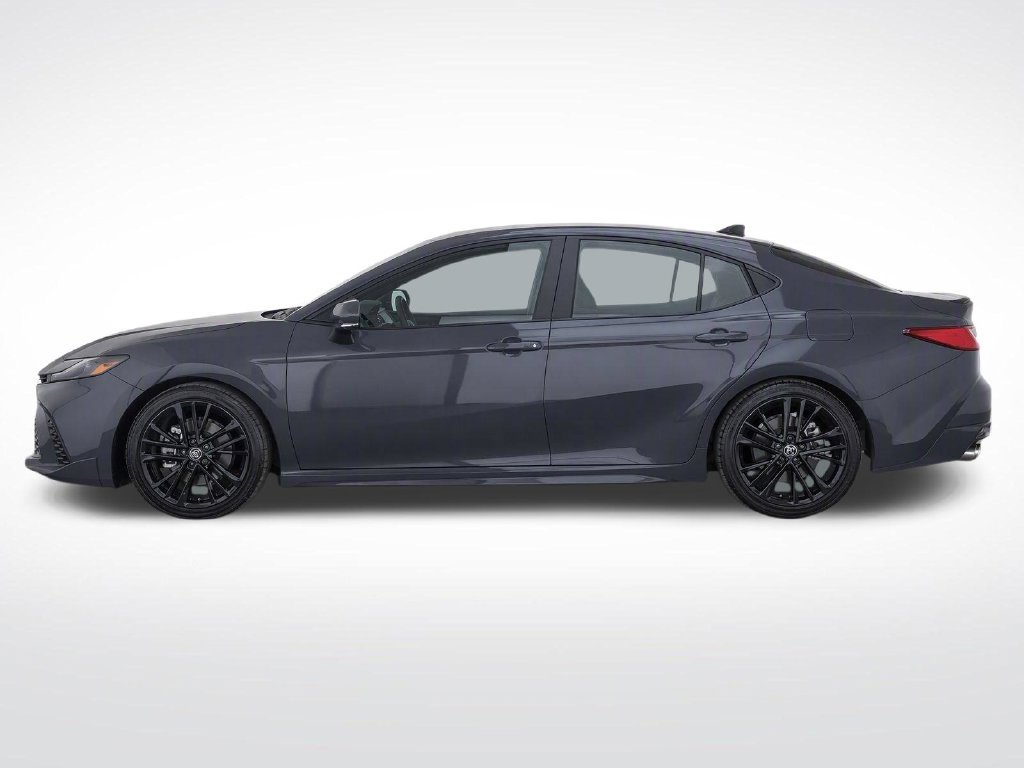 Used 2025 Toyota Camry SE FWD image 7