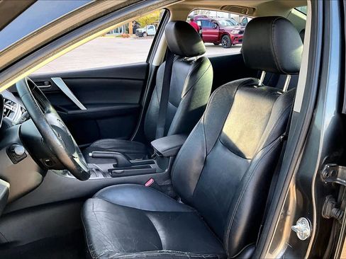 Used 2013 MAZDA MAZDA3 i Grand Touring image 8