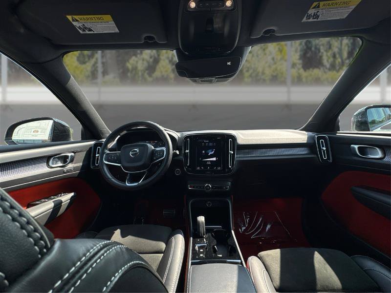 Used 2021 Volvo XC40 T5 R-Design AWD/4WD image 26