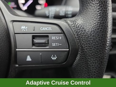 Used 2023 Honda HR-V LX image 24