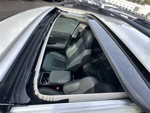 Certified 2021 Subaru Outback Onyx Edition XT image 6