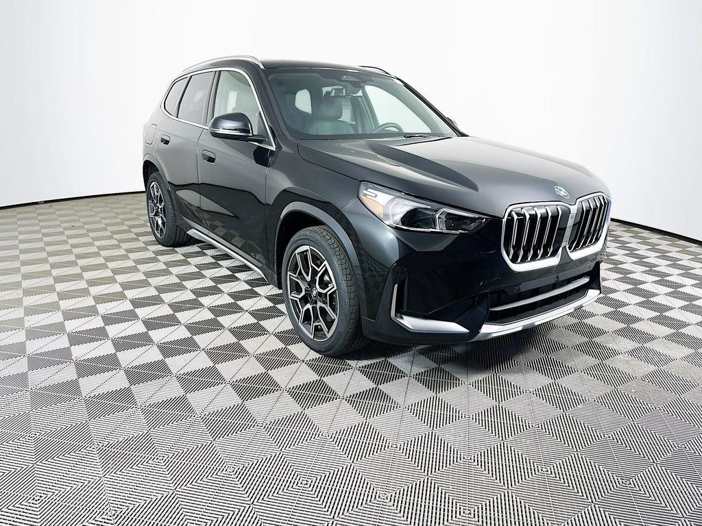 Used 2026 BMW X1 xDrive28i w/ Convenience Package AWD/4WD image 2