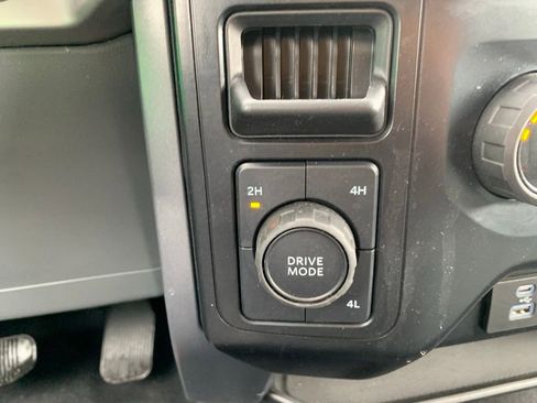 Used 2023 Ford F150 XLT image 23