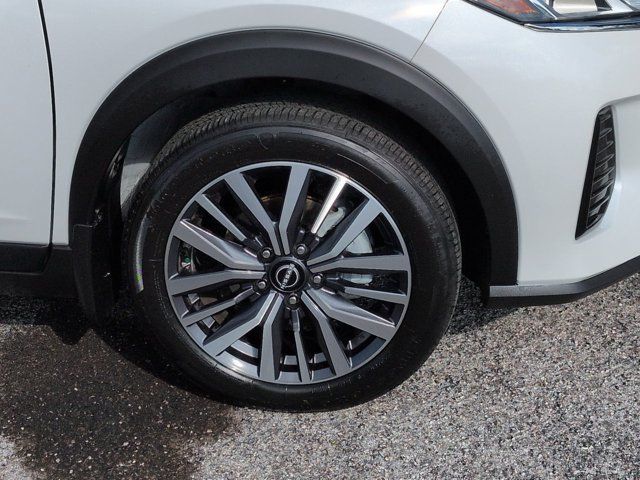 Certified 2024 Nissan Kicks SV FWD image 11