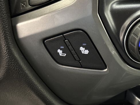 Used 2018 Chevrolet Silverado 1500 LT w/ All Star Edition AWD/4WD image 35