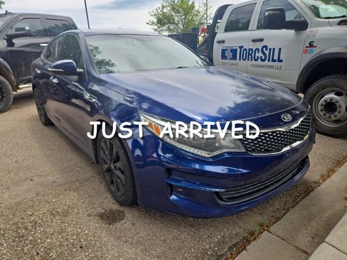 Used 2018 Kia Optima EX FWD image 1
