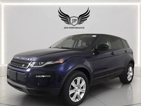 Used 2019 Land Rover Range Rover Evoque SE AWD/4WD image 3