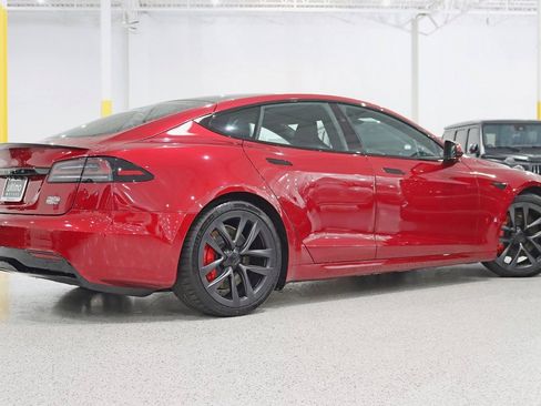 Used 2025 Tesla Model S Plaid image 9