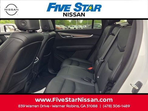 Used 2023 Cadillac XT6 Luxury image 6