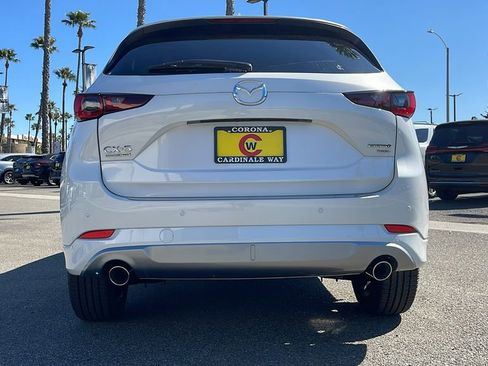 New 2025 MAZDA CX-5 Signature image 10