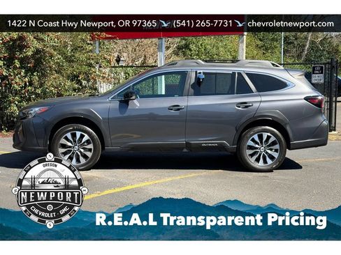 Used 2023 Subaru Outback Limited AWD/4WD image 7