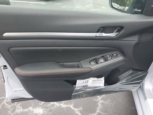 New 2026 Nissan Altima 2.5 SR FWD image 10