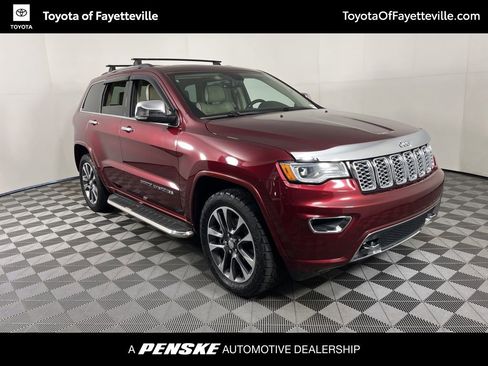 Used 2017 Jeep Grand Cherokee Overland AWD/4WD image 17