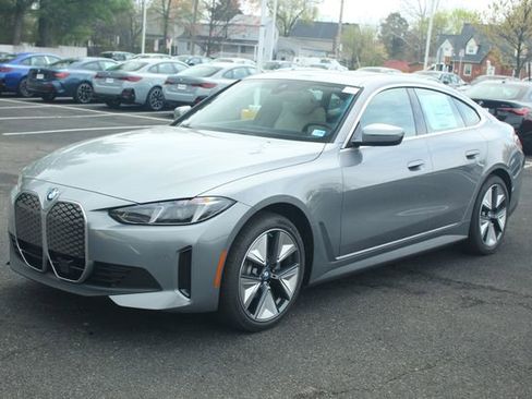 New 2026 BMW i4 eDrive40 w/ Premium Package image 4