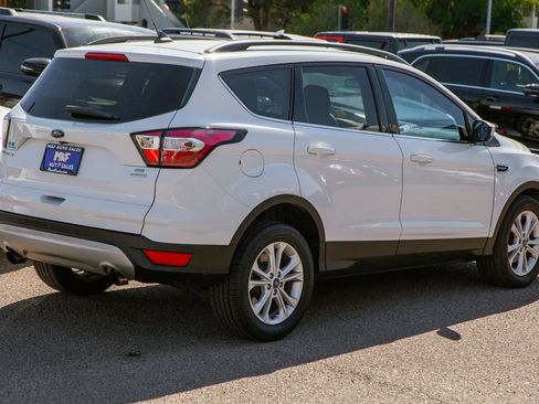 Used 2018 Ford Escape SE w/ SE Sync 3 Package FWD image 5