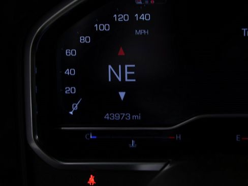 Used 2025 GMC Sierra 2500 AT4 w/ AT4 Premium Plus Package image 27