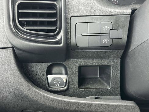 Used 2025 RAM ProMaster 1500 image 21