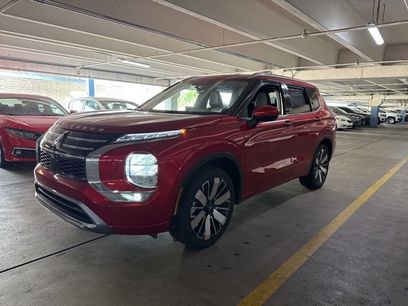 Used 2025 Mitsubishi Outlander SEL