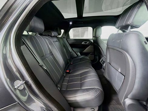 Used 2022 Land Rover Range Rover Velar R-Dynamic S image 27