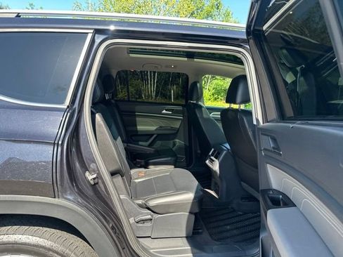 Used 2021 Volkswagen Atlas SEL AWD/4WD image 14